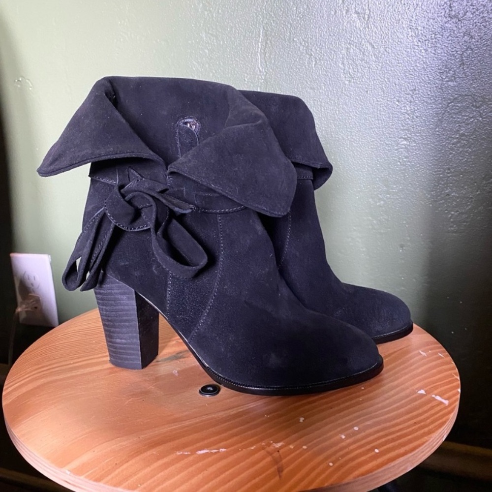 Antelope Black Ankle Boots with Bow Detail